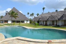 En venta Diani Bay Resort - un hotel con encanto