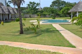 En venta Diani Bay Resort - un hotel con encanto