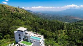 12 acres de hermosas tierras de té en venta en Sri Lanka Central