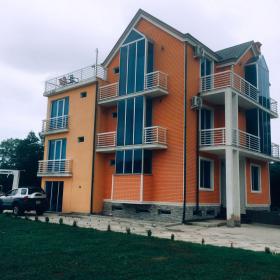 Casa de huéspedes privada en venta - villa en Batumi