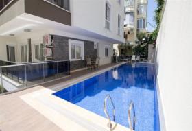 Apartamento en un nuevo complejo de lujo junto a la playa