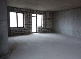 Vendo apartamento de 2 habitaciones en Odessa - es posible la remodelación propia