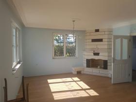 Villa en venta del propietario con vista a la montaña en el distrito de Dosemealti
