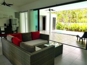 En venta 2 villas con piscina en Namuang