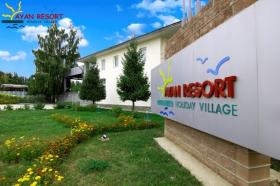 Complejo turístico en venta en la orilla norte del lago Issyk-Kul