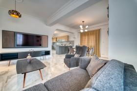 Nuevo apartamento de 2 dormitorios en Park Residence Long Beach