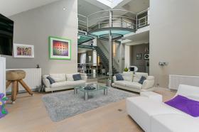 Moderna villa exclusiva en venta