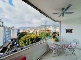 Apartamento cómodo y limpio en excelentes condiciones y amueblado.