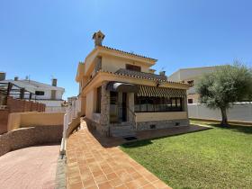 Casa unifamiliar en zona Torreón