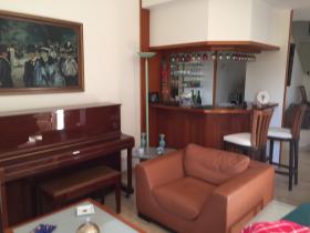 Excepcional apartamento dúplex de 250 m2 con terraza y vistas al mar