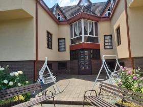 Venta de un hotel rentable en un balneario balneológico