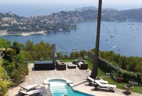 Se vende chalet en Villefranche-Sur-Mer con increíbles vistas al mar y Saint Jean Cap-Ferrat