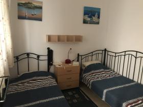 2 casas recientes totalmente equipadas en la isla de Rodas