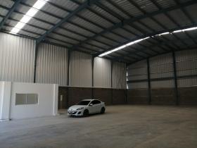 Vendo bodega o depósito comercial al lado de zona franca