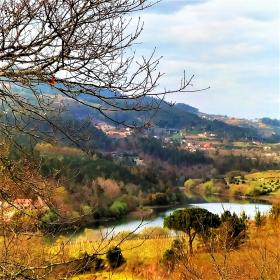 Finca 25000 m2 de terreno con vista al río Tâmeg