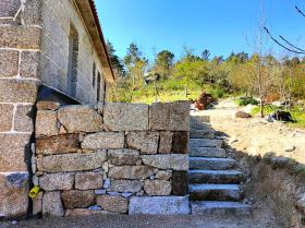 Finca 25000 m2 de terreno con vista al río Tâmeg