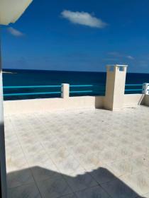 Villa frente al mar frente a la isla de Pilau