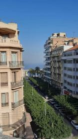 Apartamento equipado y amoblado en edificio estilo parisino