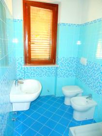 Casa bifamiliar a estrenar ubicada en el centro de Porto San Giorgio