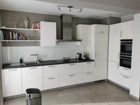 Departamento de 3 ambientes amoblado y totalmente equipado