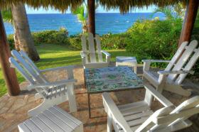 Villa Shangri La frente al mar