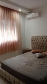 Apartamento lujosamente amueblado en una residencia segura