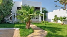 Villa bien ubicada en La Soukra