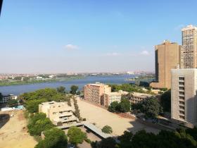 Hotel de lujo en venta en el centro de El Cairo, directamente frente al Nilo