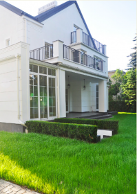Villa en venta en el corazón de Stary Mokotów
