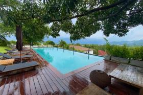 Villa de lujo en zona céntrica y tranquila con vistas al mar para 20 personas