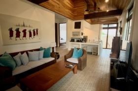 Casa independiente con estudio - poco común en Koh Samui - fácil de alquilar