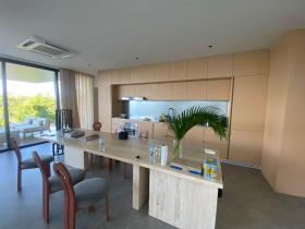 Magnífica villa estilo Hollywood con excepcionales vistas al mar