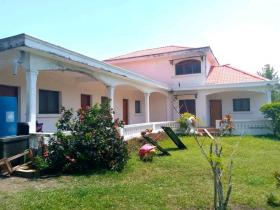 Terreno con casa en venta ubicado en Foulpointe