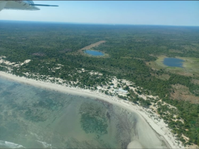 Hermosa propiedad frente al mar en venta tiene aeródromo privado