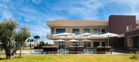 Exclusivo Riad Contemporáneo – Primera Línea de Golf Amelkis 3