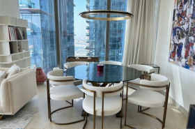 Residencia de ultralujo de 4 dormitorios en la prestigiosa Marina Gate 1.