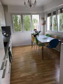 Piso amueblado en alquiler en Robertsau Estrasburgo de 4 habitaciones - 100 m2