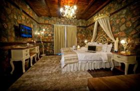 Hotel de lujo en venta en las laderas de la montaña Kaimaktsalan