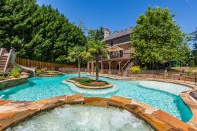 Impresionante propiedad privada más fina de East Cobb