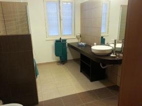 Casa de huéspedes rodeada de naturaleza y paisajes impresionantes