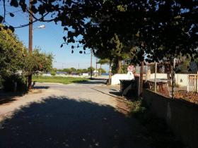 Terreno para construcción de 665 m2, frente al mar