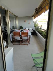 Apartamento Marina Baie des Anges con vistas panorámicas al mar y al puerto