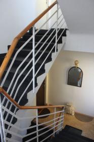 Casa de varios apartamentos en una zona residencial de una prestigiosa localidad de Praga