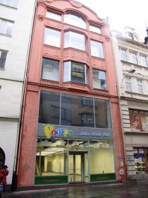 Tienda de 5 plantas en el centro de Ostrava República Checa