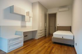 Apartamento de dos dormitorios cerca del parque Kralja Nikola Podgorica