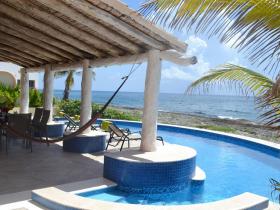 Villa de lujo con impresionantes vistas al mar