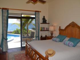 Villa de lujo con impresionantes vistas al mar