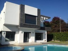 Villa de lujo cerca del club de golf