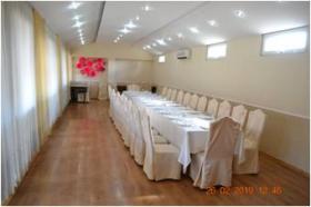 Venta edificios 2000 m2, área de restaurante 1700 m2 en Aghmashenebeli, Tbilisi