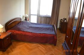 Apartamento en la calle Ioseliani en Tbilisi frente al funicular